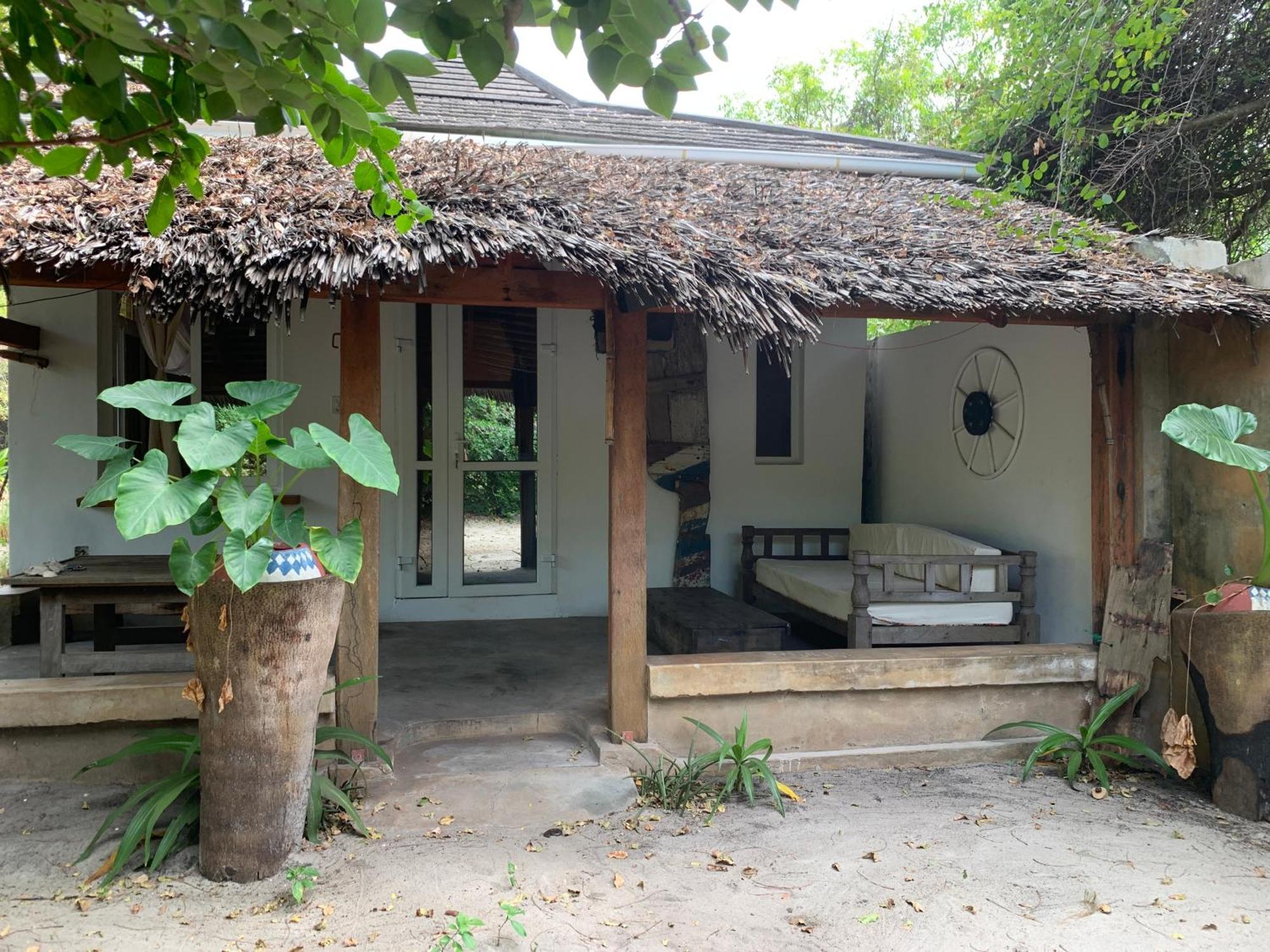 The Slow Leopard Kilwa Hostel Kilwa Masoko Exterior photo